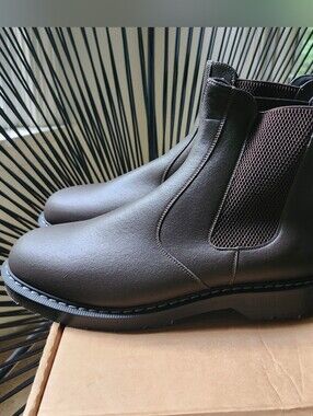England Moo shoes Men's chelsea boot in Brown from vegetarian shoes US11 UK 10